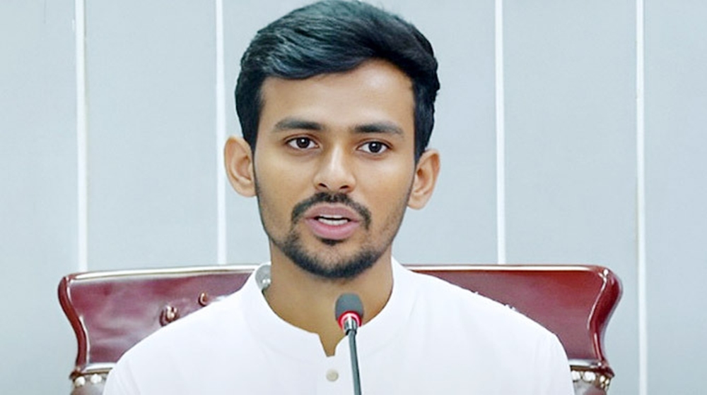 Government in strong position to break syndicates and stop extortion: Adviser Asif