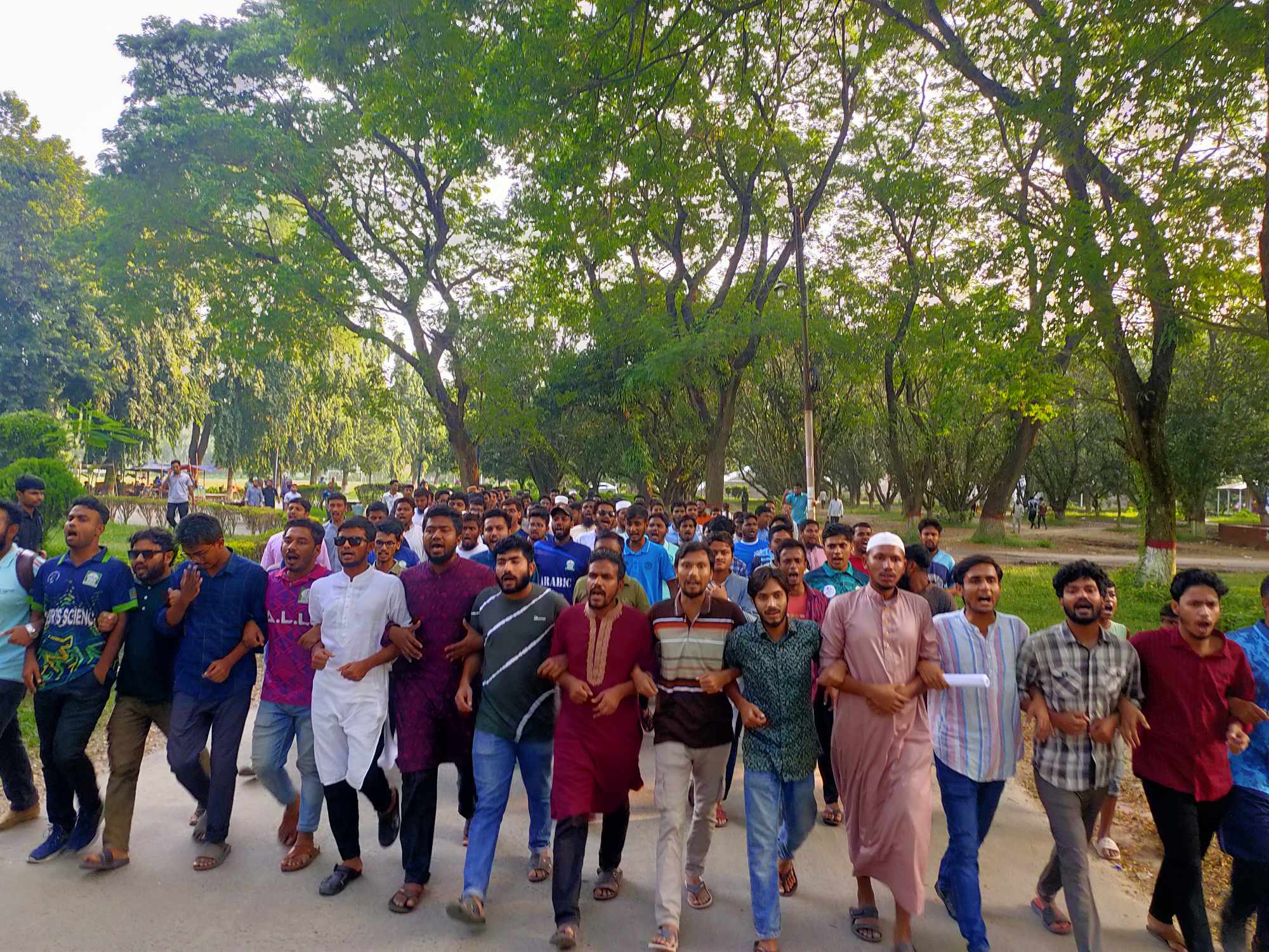 Demonstration in EB to protest the attack of Chhatra League in Chabi