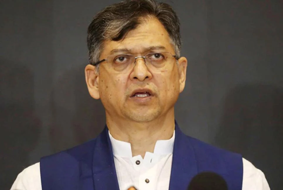 অন্তর্বর্তী সরকার ও জাতীয় ঐকমত্য কমিশনের কর্মকাণ্ডে হতাশ বিএনপি: সালাহউদ্দিন আহমদ