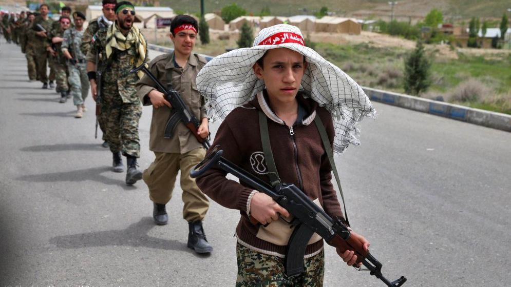 ইরানের ১২ বছরের শিশুরাও অংশ নেবে যুদ্ধে