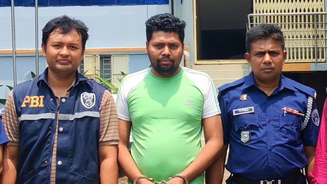 সিদ্ধিরগঞ্জে  সন্তান বিক্রির অভিযোগ: বাবাসহ গ্রেপ্তার তিন