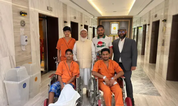 Jamaat Ameer visits July revolution fighters undergoing treatment in Bangkok hospital