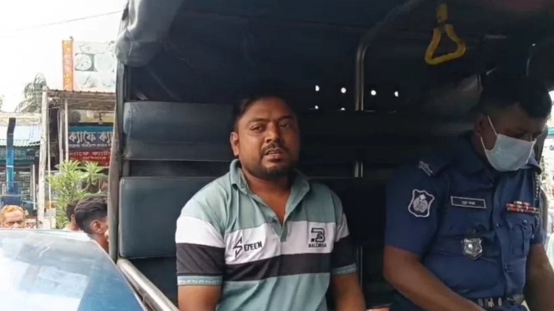 কুমিল্লায় স্কুলছাত্রীকে ইভটিজিংয়ের দায়ে অটোচালকের কারাদণ্ড