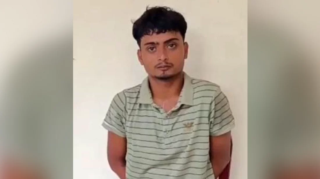 ফটিকছড়ি সীমান্তে ভারতীয় যুবক আটক