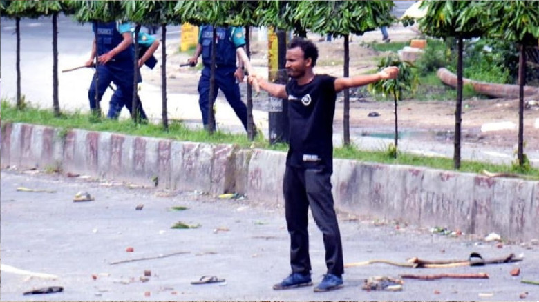 আবু সাঈদ হত্যা মামলার পূর্ণাঙ্গ রায় প্রকাশ, দুই পুলিশ সদস্যের মৃত্যুদণ্ড বহাল