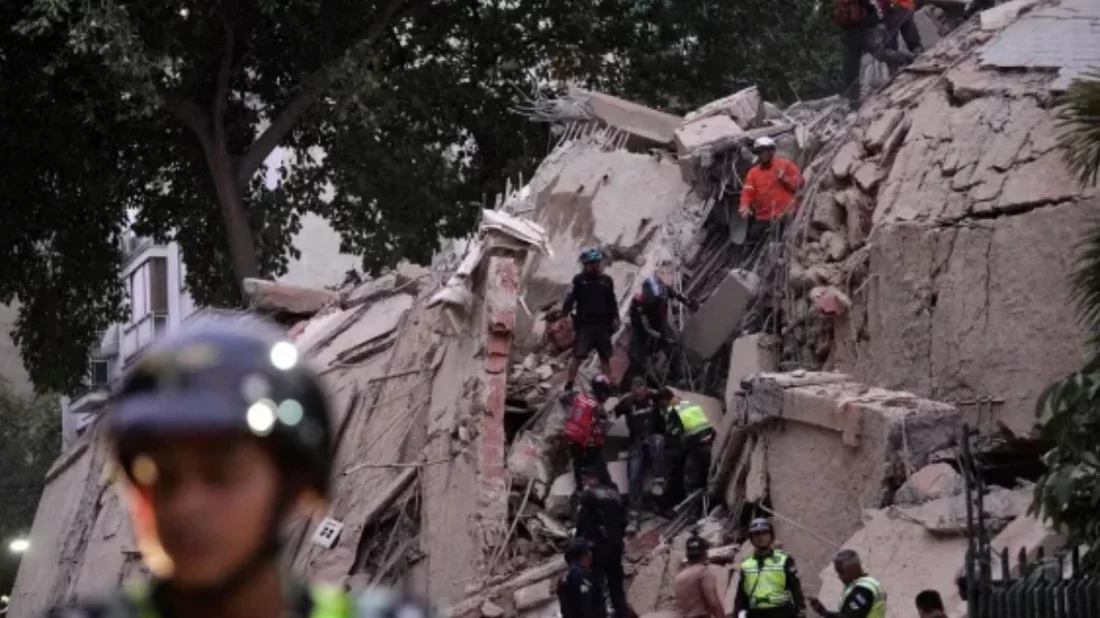 Venezuela hit by twin earthquakes, death toll expected