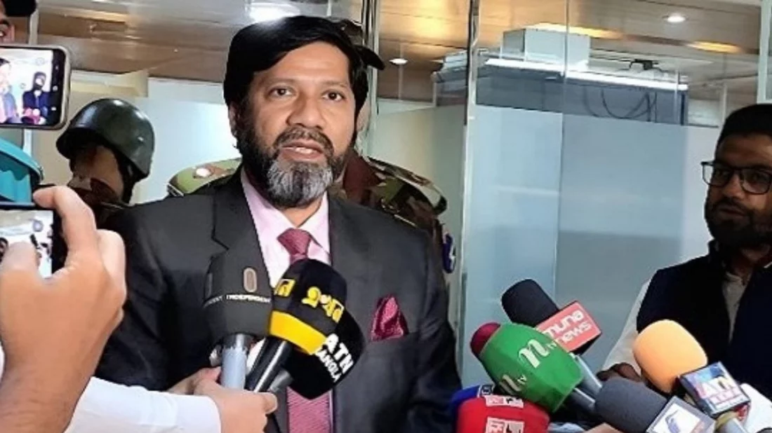 চেয়ারম্যানসহ বিএসইসির চার কমিশনারের পদত্যাগ