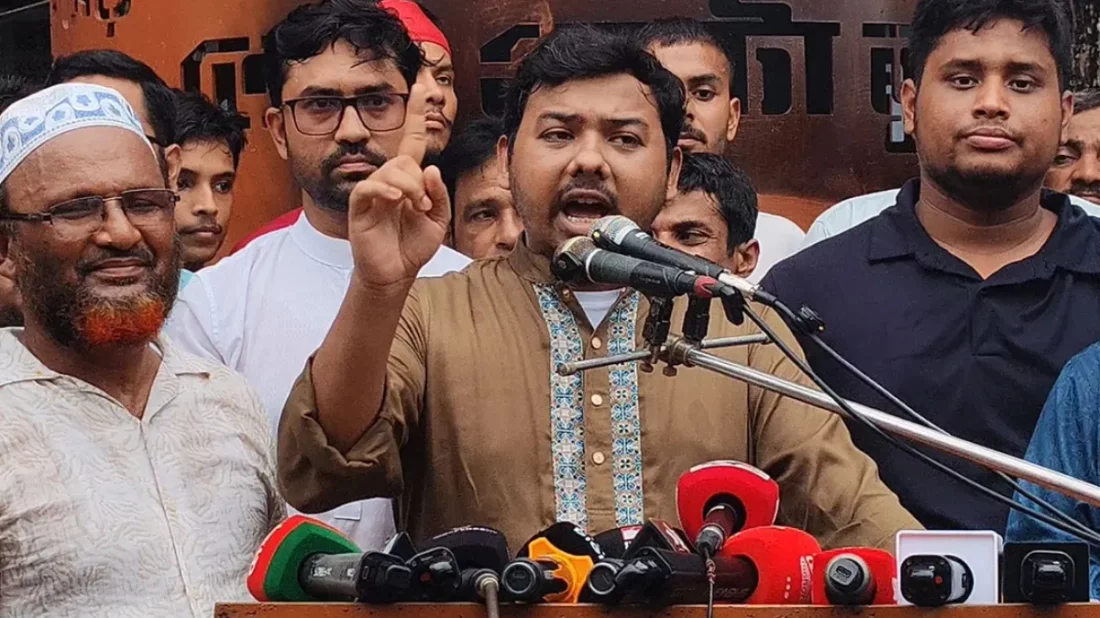 শেখ হাসিনার লাশ বাংলাদেশে জানাজা পাবে না: সারোয়ার তুষার