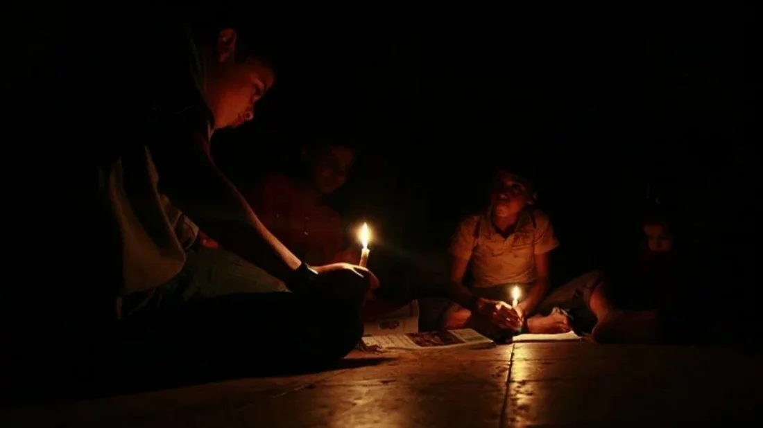Production disrupted at 62 power plants, load shedding hits Dhaka and the whole country
