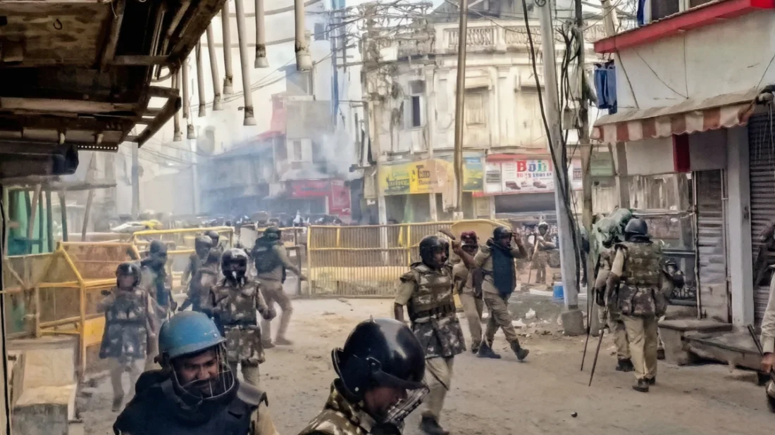 উজ্জয়িনীতে শাহী মসজিদের অংশ ভাঙার পরিকল্পনা ঘিরে সংঘর্ষ