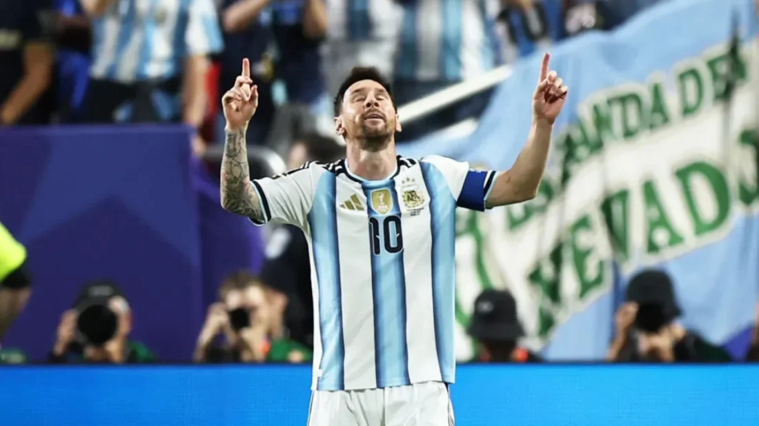 "Five Monumental stadiums would have been packed" for Messi's farewell match: Scaloni