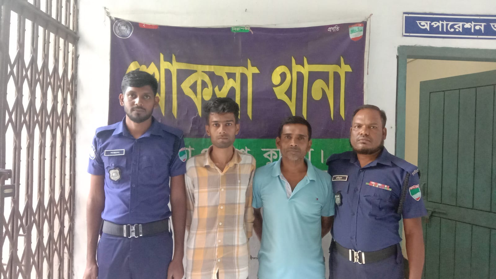খোকসায় পুলিশের অভিযানে জাকির হাসান মাসুদসহ ওয়ারেন্টভুক্ত দুই আসামি গ্রেপ্তার